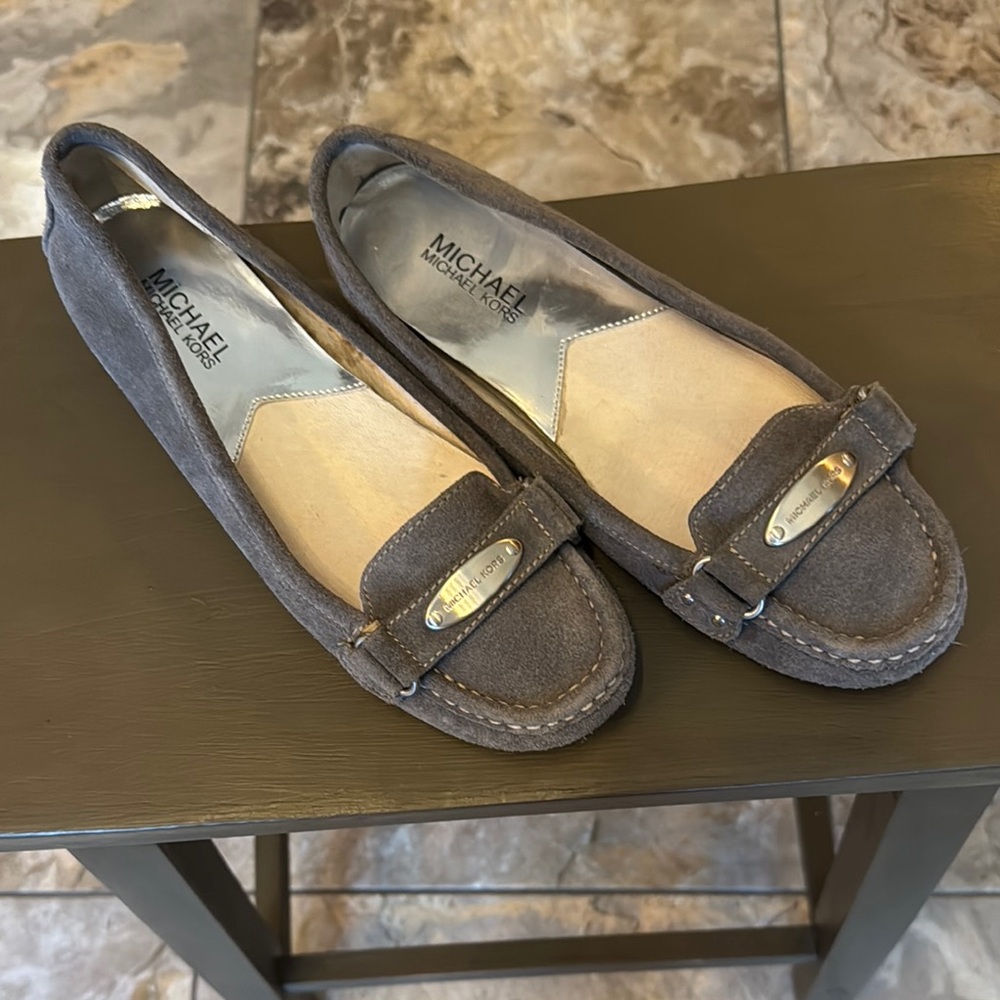 Michael Kors Gray Flats with Moccasin Design